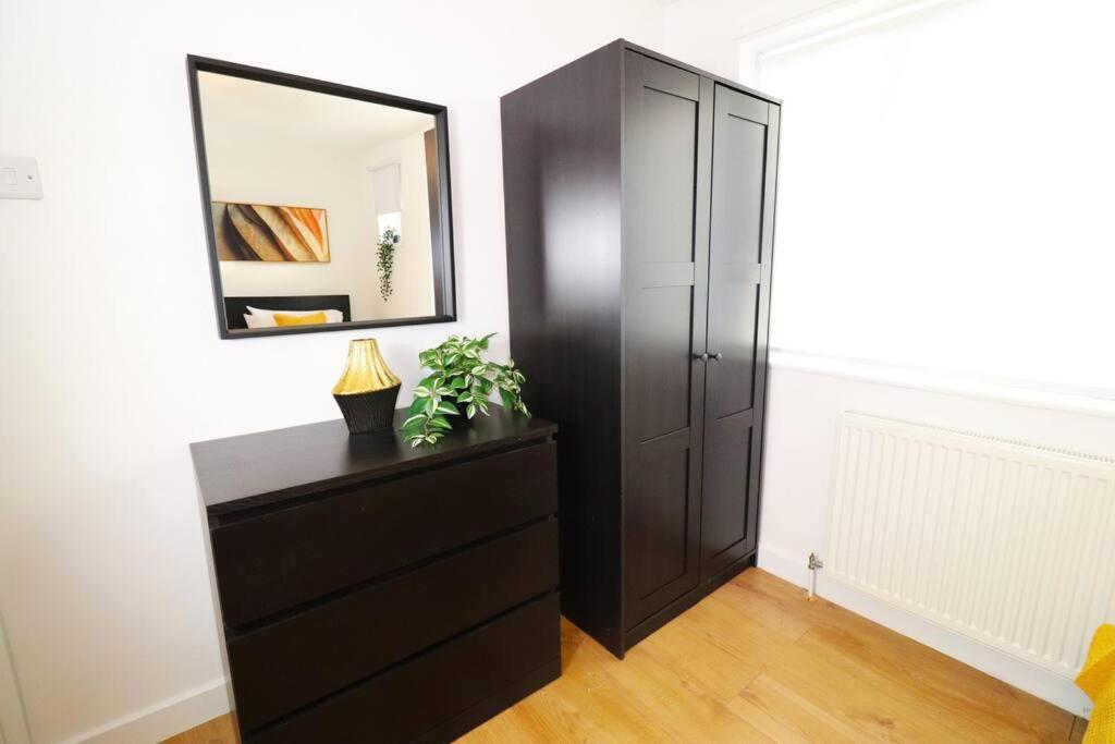Hutchcomb Villa, 4 Bed Luxury House,Oxford+Parking Екстериор снимка